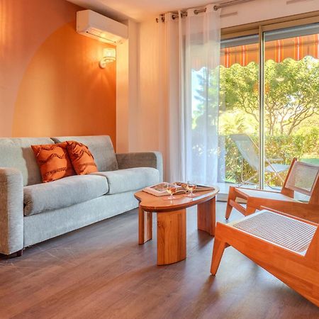 Les 15 Pins & La Mer -Your Green Getaway Near Sea & Beach Антиб Екстериор снимка