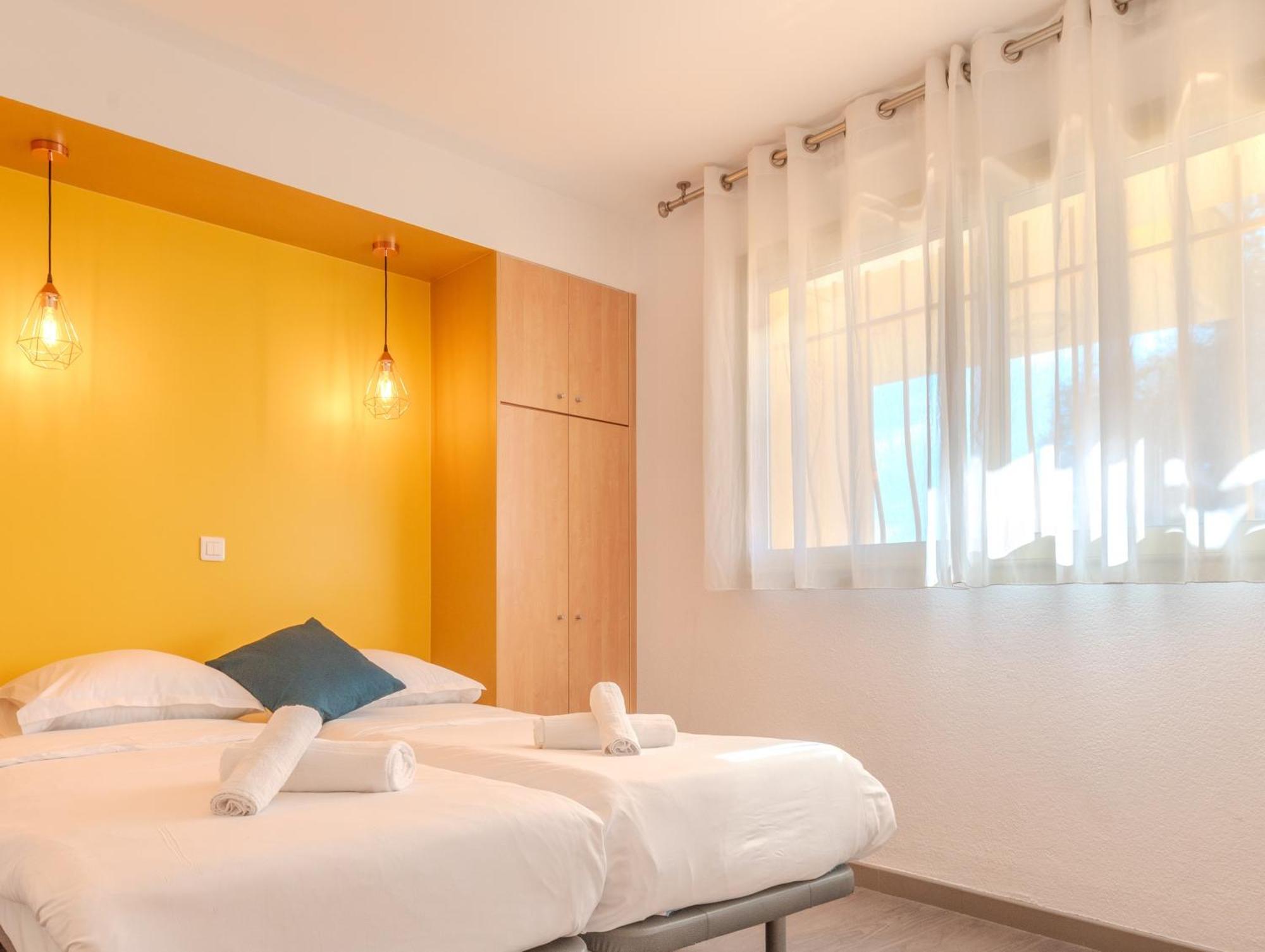 Les 15 Pins & La Mer -Your Green Getaway Near Sea & Beach Антиб Екстериор снимка